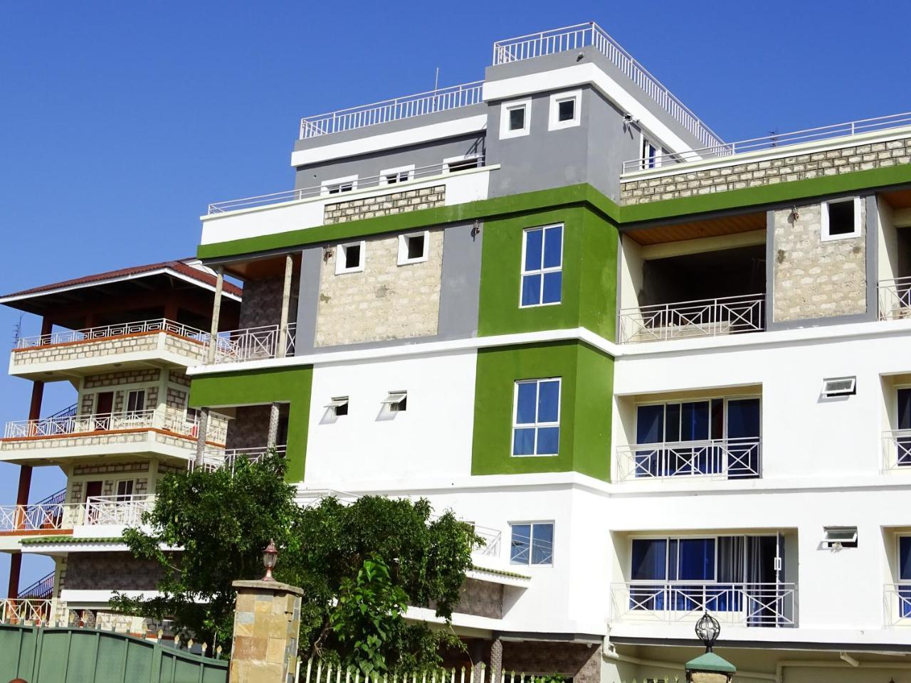 Diplomat Diani Beach Resort Zewnętrze zdjęcie