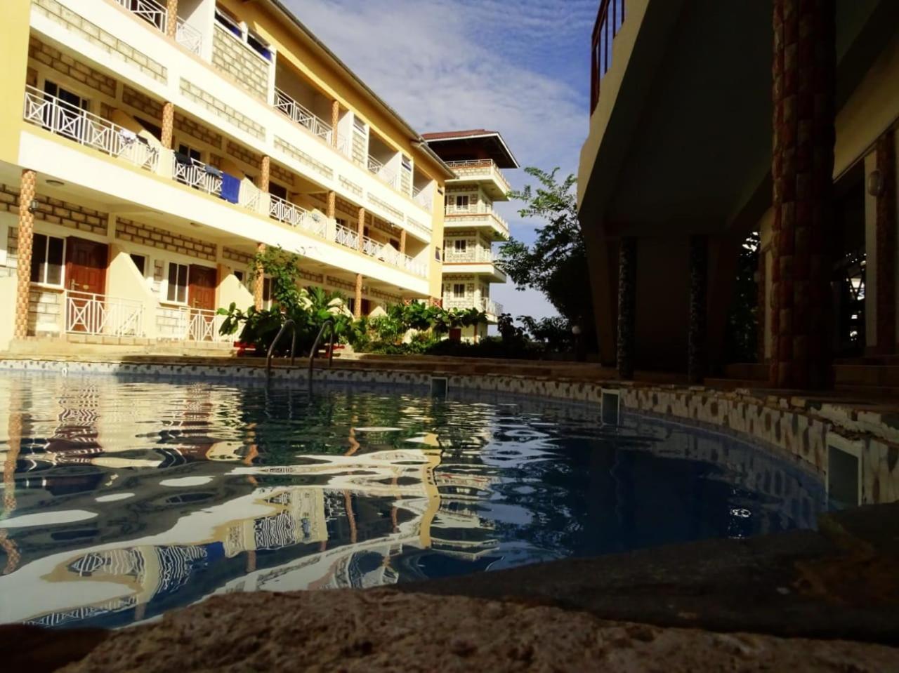 Diplomat Diani Beach Resort Zewnętrze zdjęcie