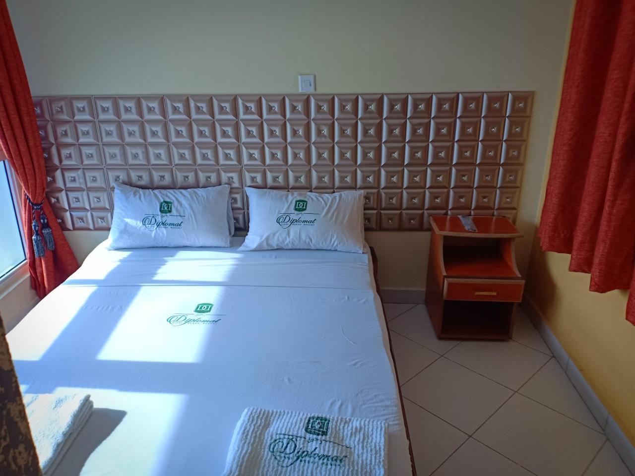 Diplomat Diani Beach Resort Zewnętrze zdjęcie